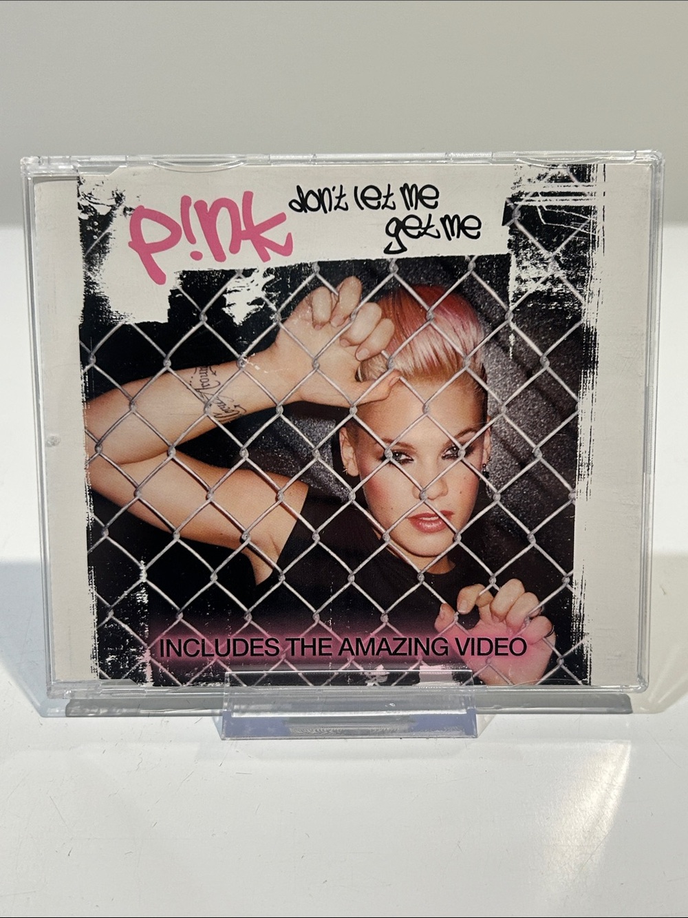 🤯5 for $20🤯 P!nk “Don’t Le Me Get Me” Import CD Single [Pop Rock Dance House]